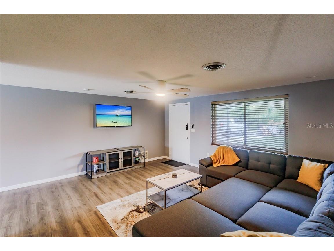 1099 Iowa Avenue Englewood FL 34223 A4659809 image19