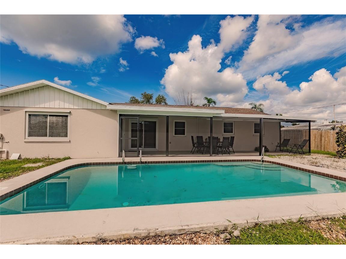 1099 Iowa Avenue Englewood FL 34223 A4659809 image2