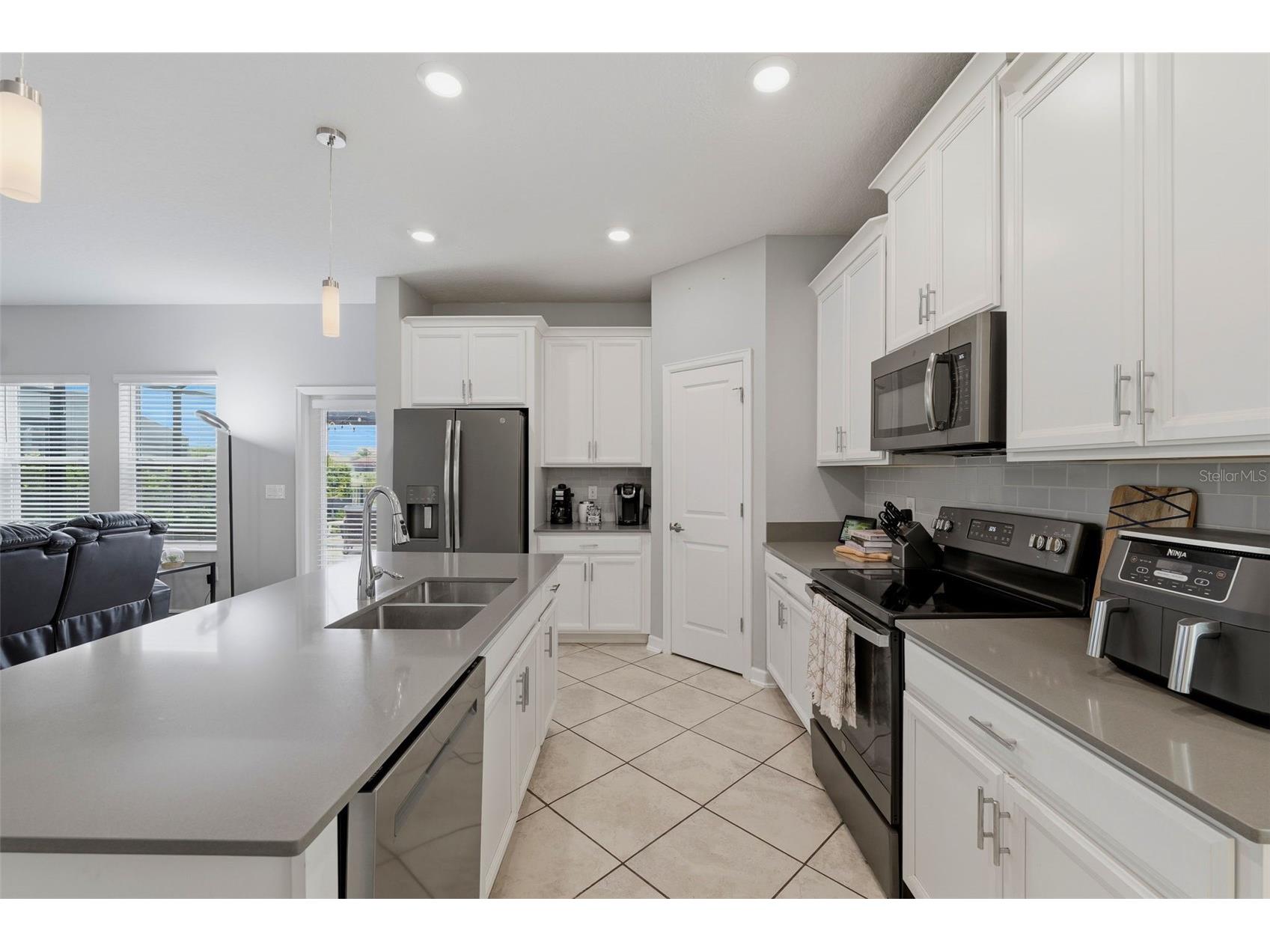 1099 Trappers Trail Loop Davenport FL 33896 TB8501118 image16
