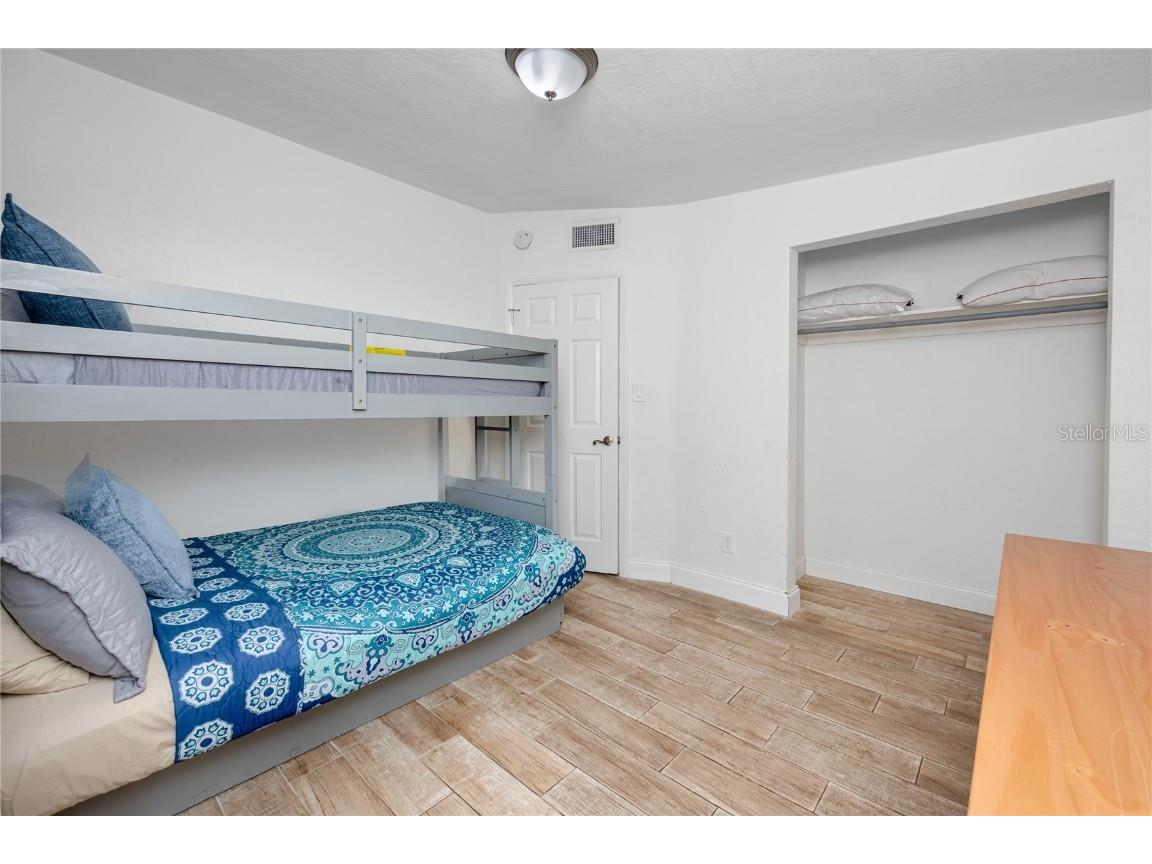 10996 106th Avenue Seminole FL 33778 TB8447867 image24