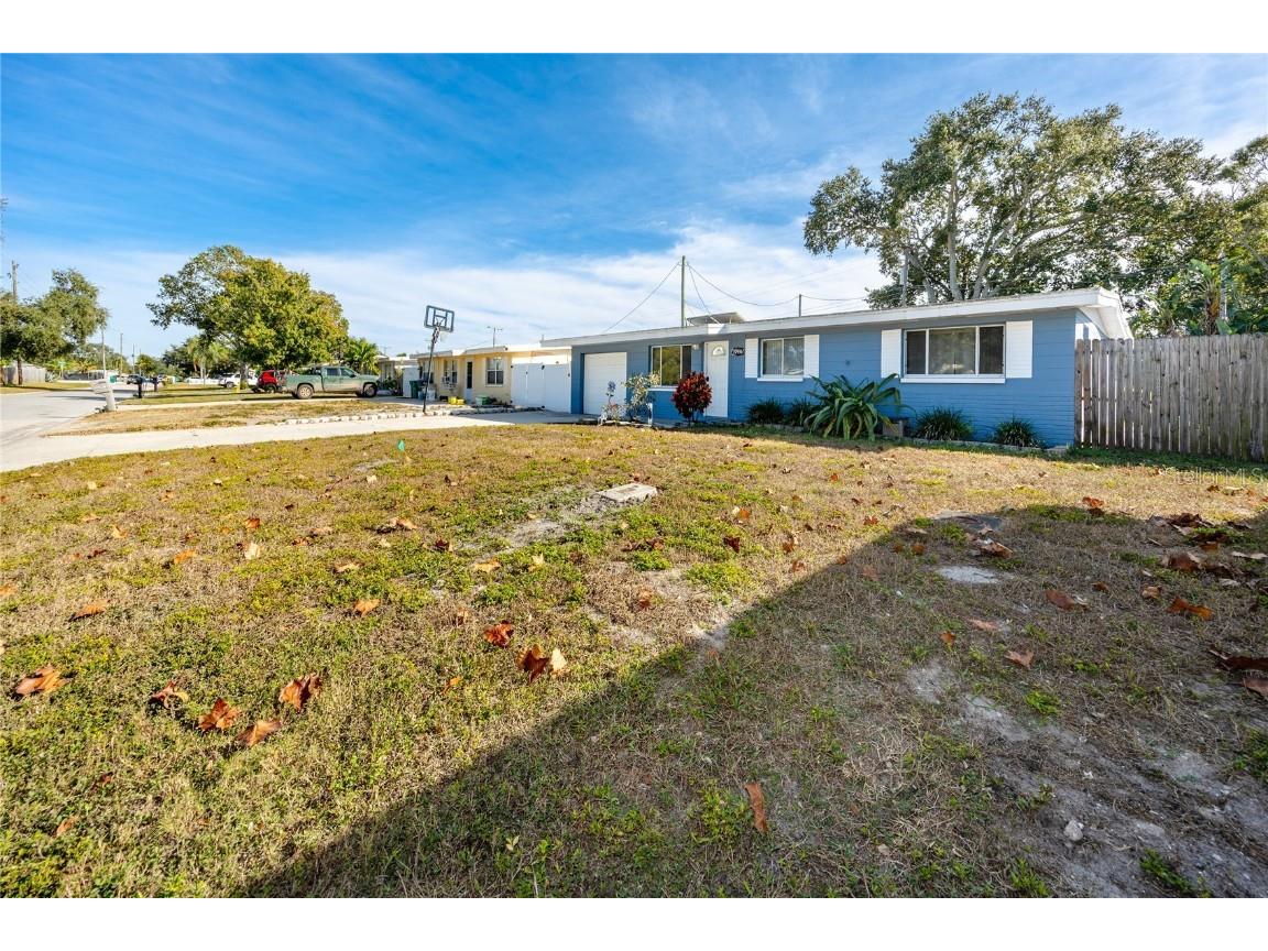10996 106th Avenue Seminole FL 33778 TB8447867 image42