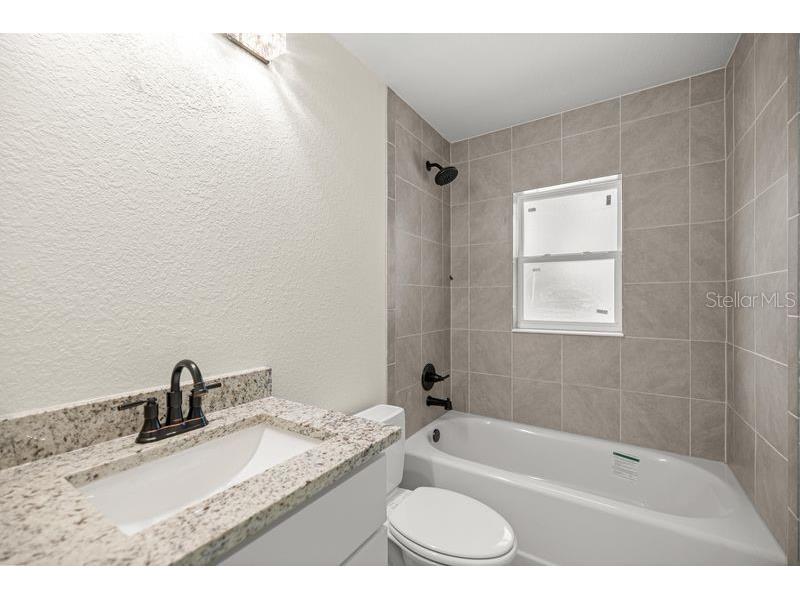 11 Bay Place Ocklawaha FL 32179 OM708619 image17