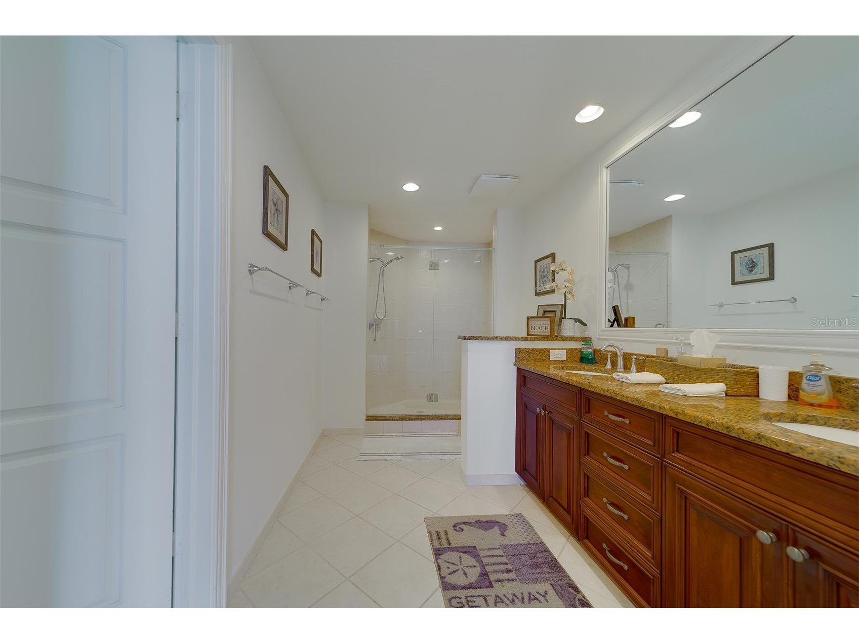 11 Baymont Street #1109 Clearwater Beach FL 33767 TB8484158 image23