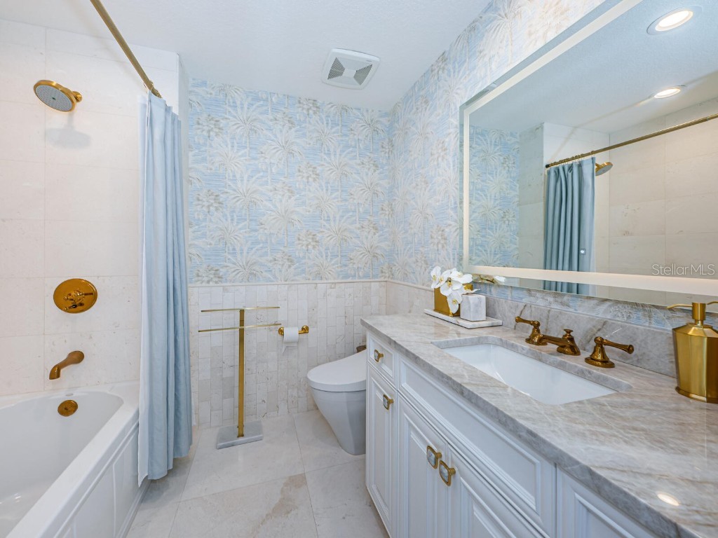 11 Baymont Street #403 Clearwater Beach FL 33767 - GULF OF MEXICO TB8444169 image17