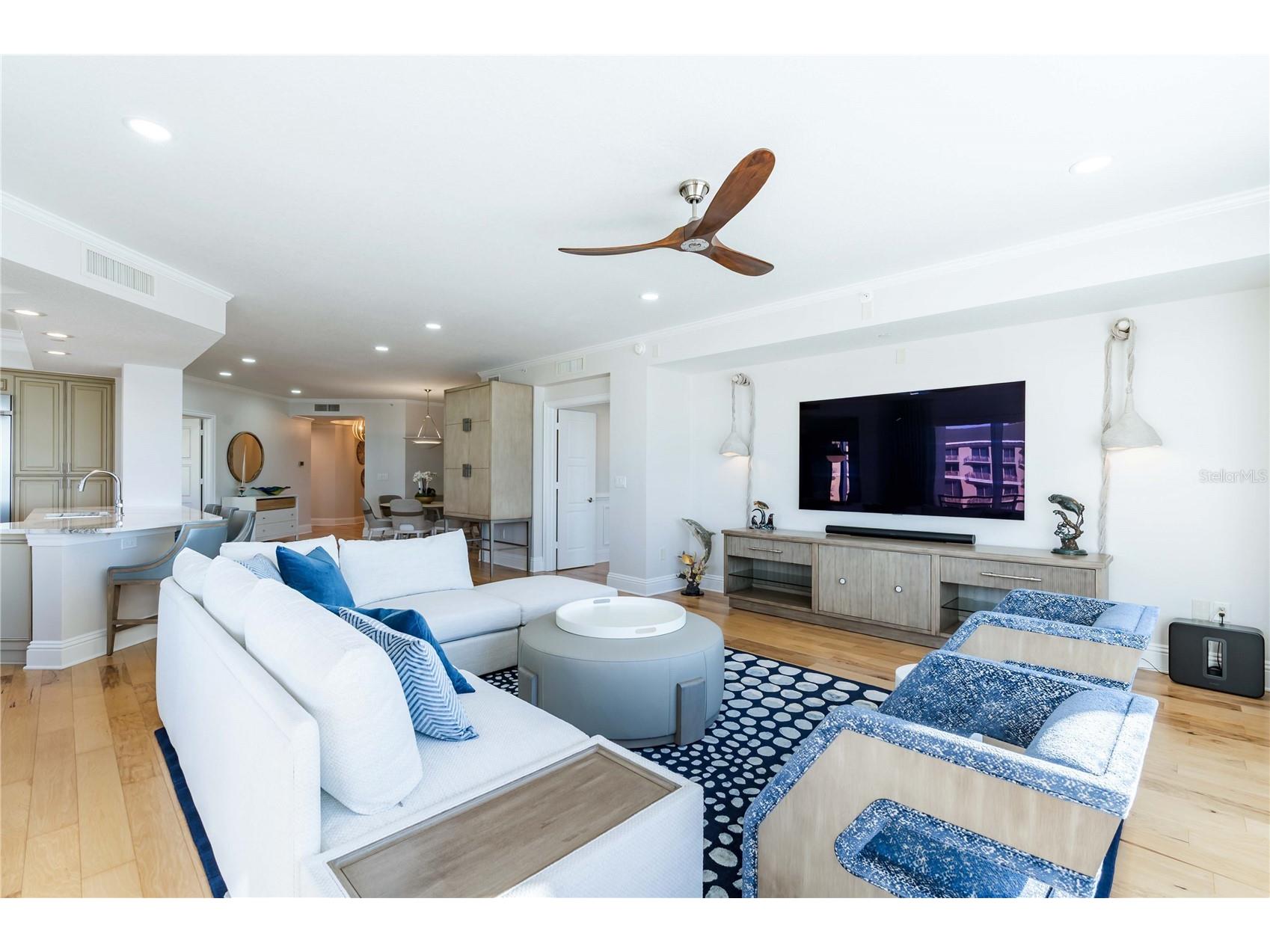 11 Baymont Street #702 Clearwater Beach FL 33767 TB8467929 image23