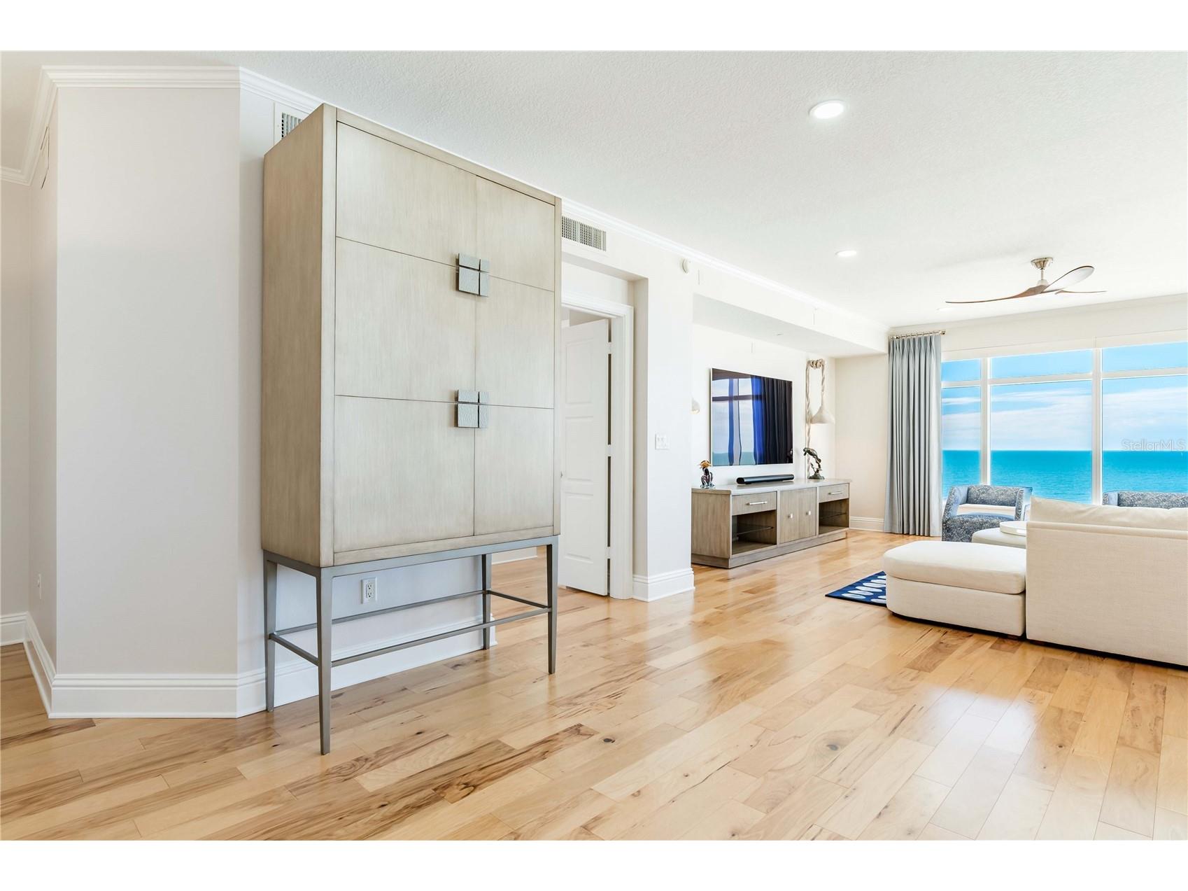 11 Baymont Street #702 Clearwater Beach FL 33767 TB8467929 image24