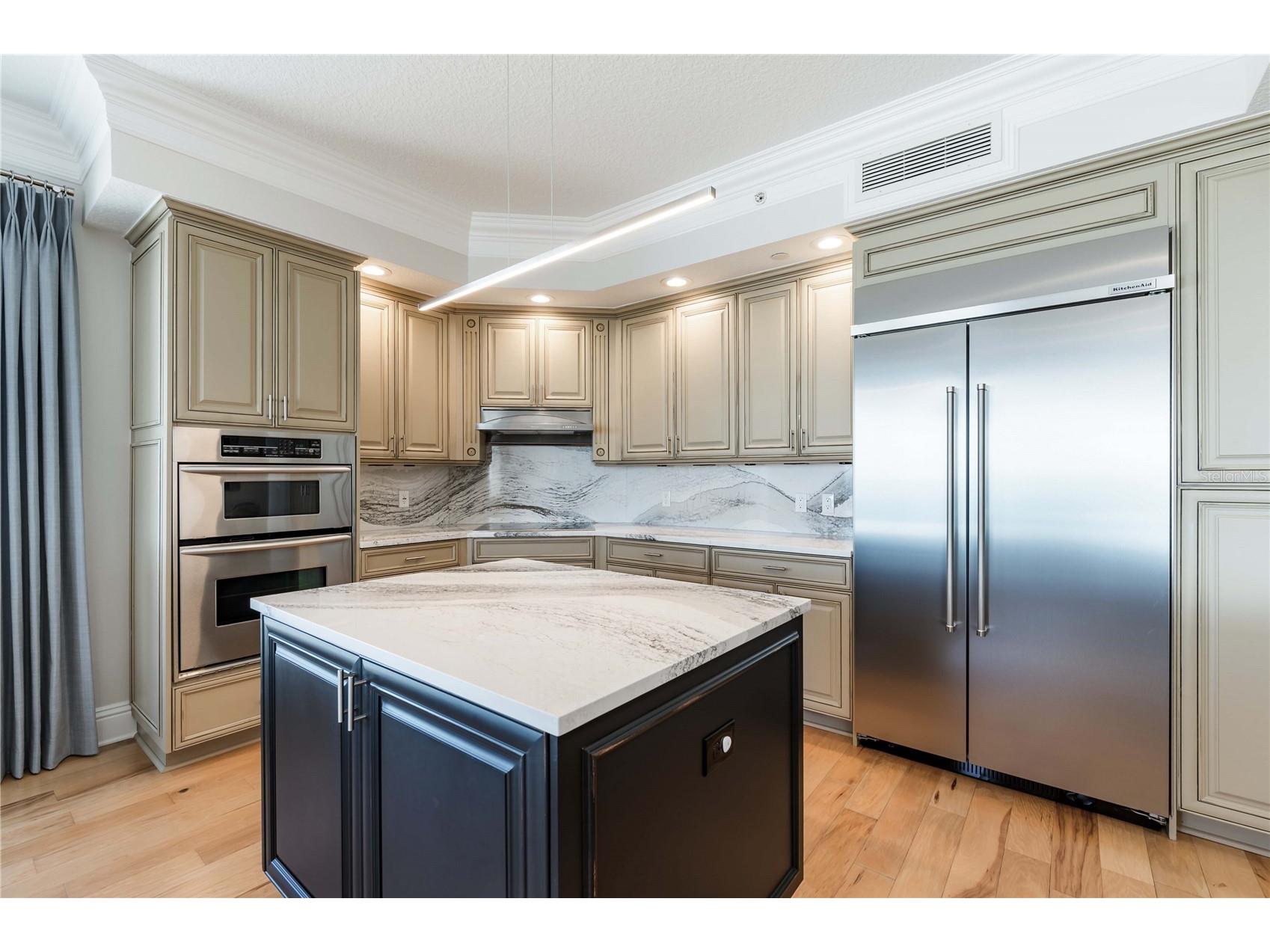11 Baymont Street #702 Clearwater Beach FL 33767 TB8467929 image30