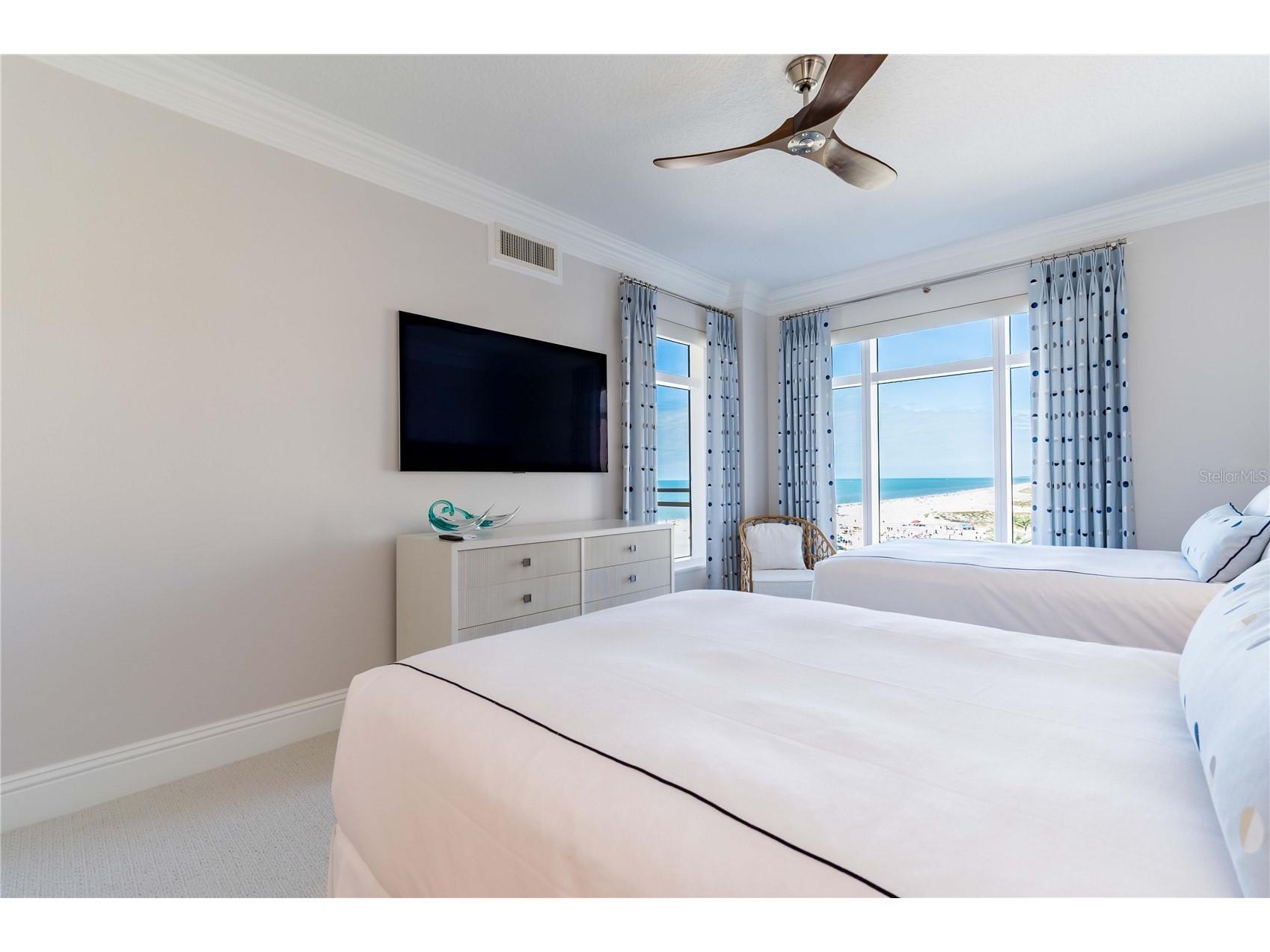 11 Baymont Street #702 Clearwater Beach FL 33767 TB8467929 image52