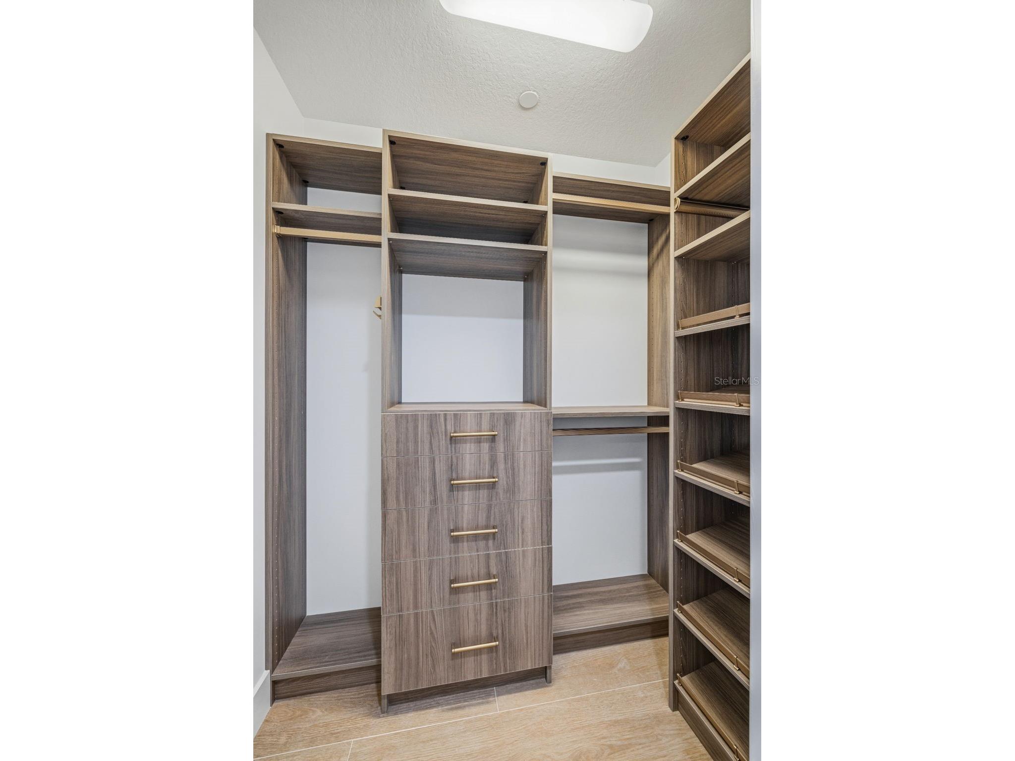 11 Baymont Street #907 Clearwater Beach FL 33767 TB8489056 image21