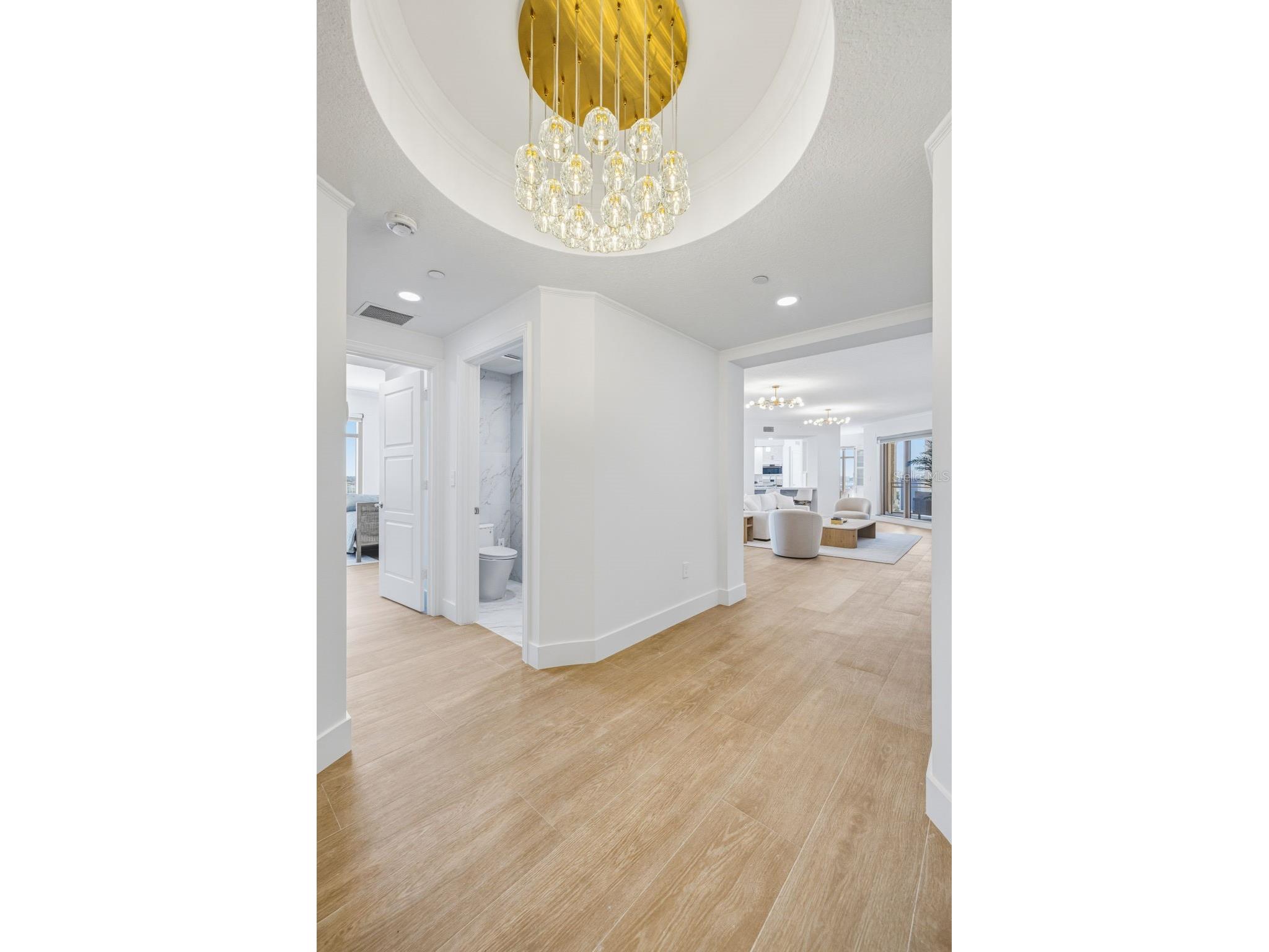 11 Baymont Street #907 Clearwater Beach FL 33767 TB8489056 image3