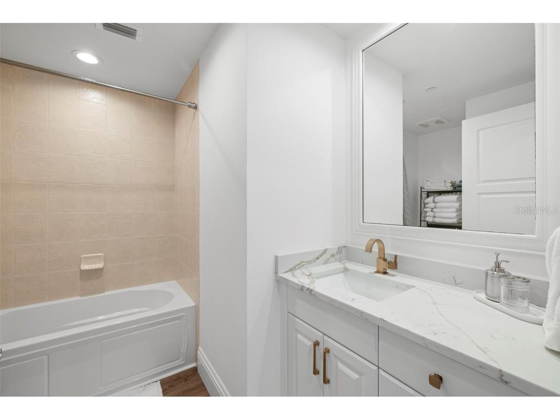 11 Baymont Street #909 Clearwater Beach FL 33767 TB8431452 image13