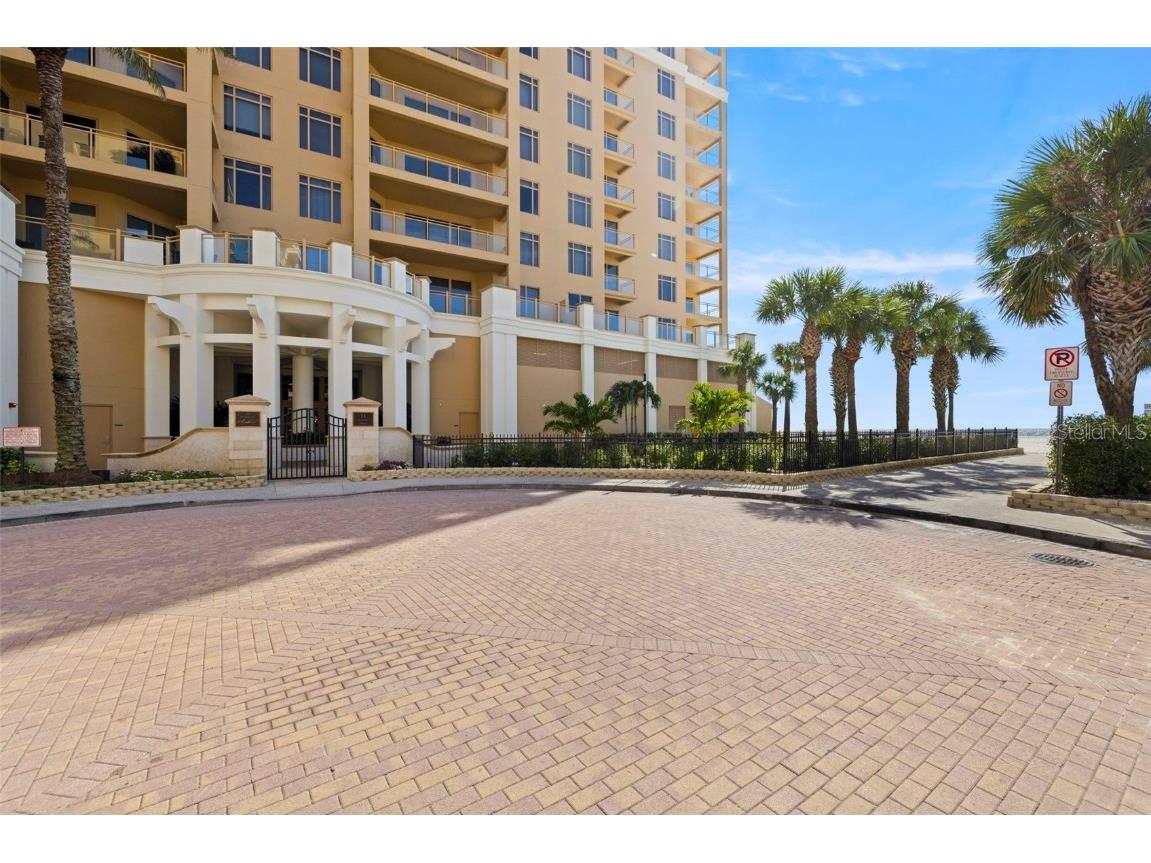 11 Baymont Street #909 Clearwater Beach FL 33767 TB8431452 image30