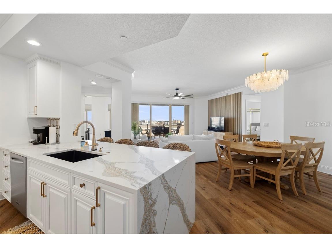 11 Baymont Street #909 Clearwater Beach FL 33767 TB8431452 image5