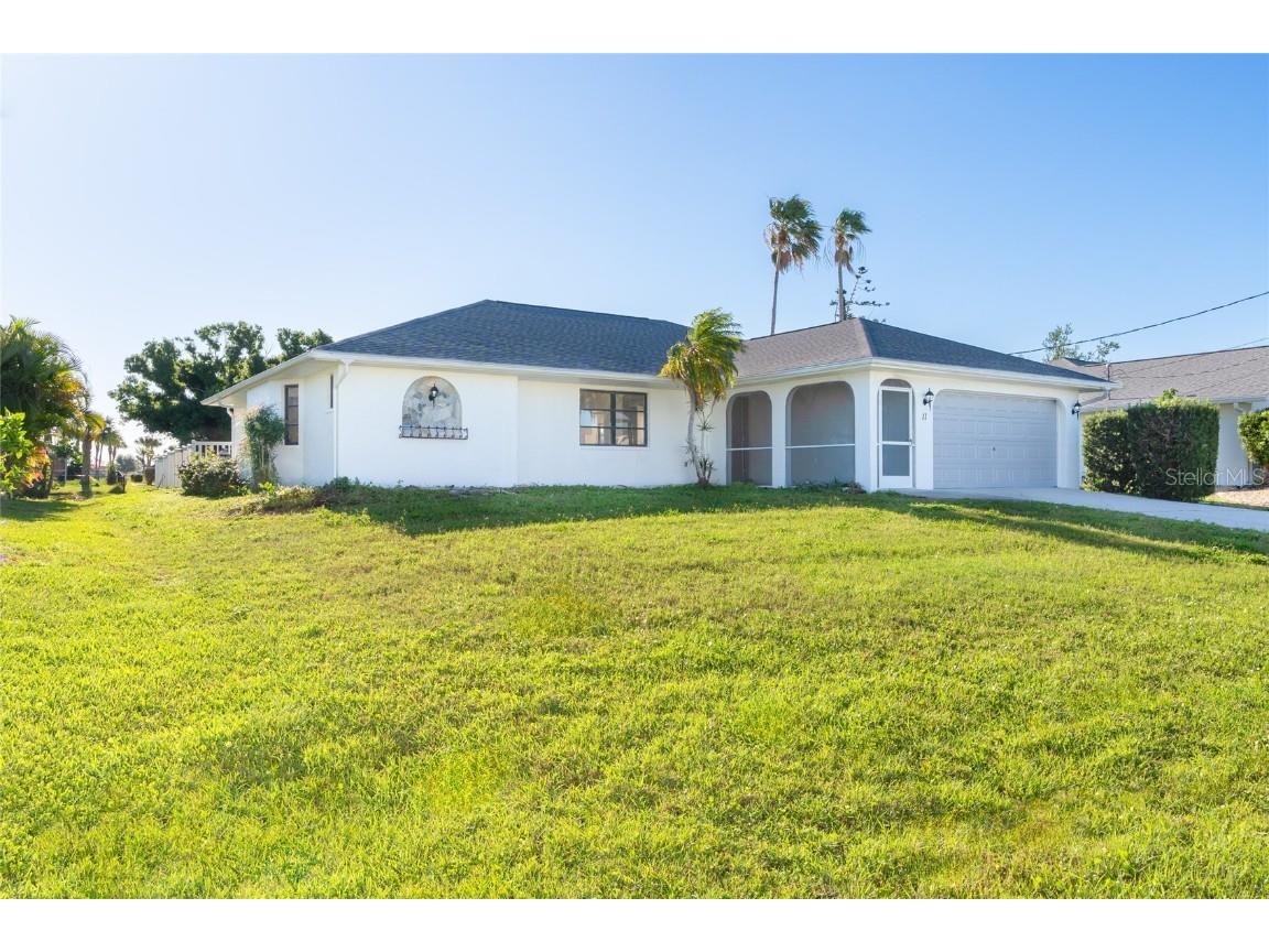 11 Bunker Court Rotonda West FL 33947 D6135675 image1