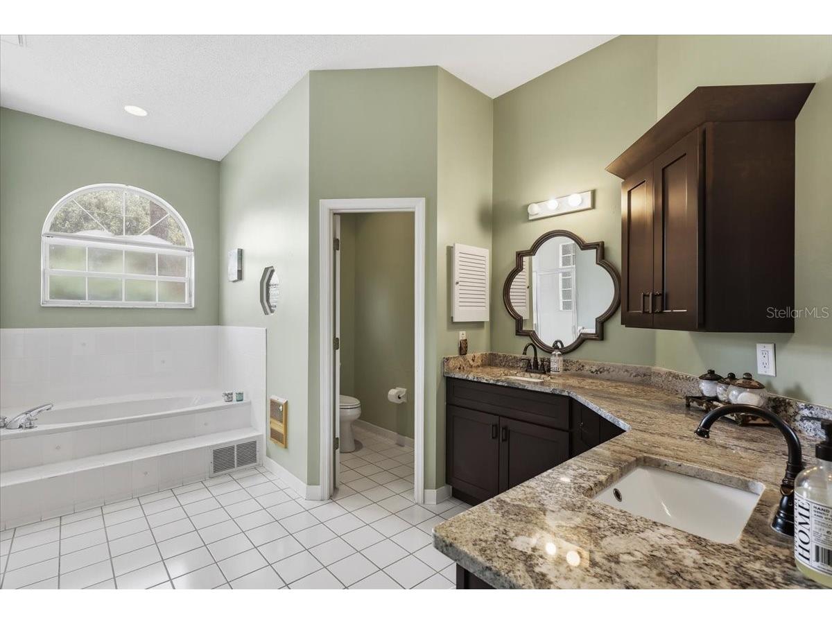 11 Cayuga Court Palm Coast FL 32137 FC318656 image24
