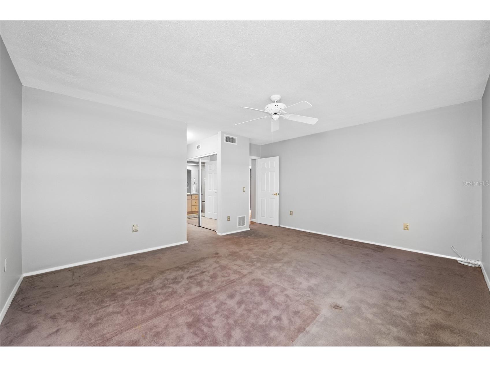 11 Country Club Drive #11 Largo FL 33771 TB8509554 image43