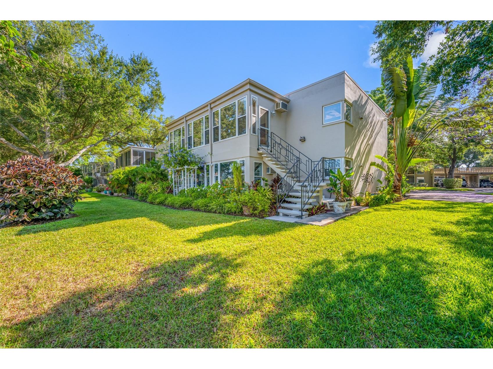 11 Country Club Drive #11 Largo FL 33771 TB8509554 image9