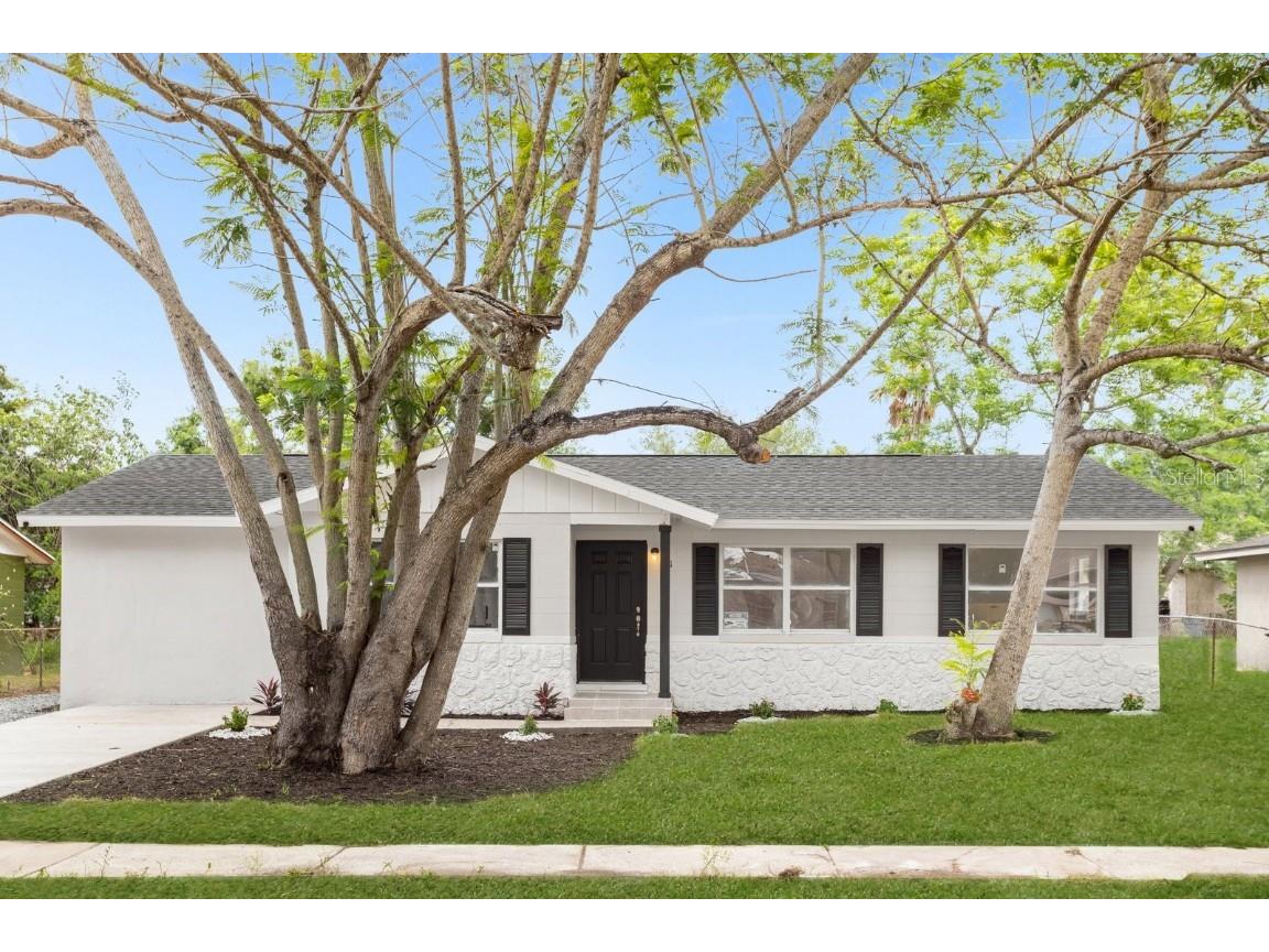 11 E Hammon Drive Apopka FL 32703 O6103622 image1