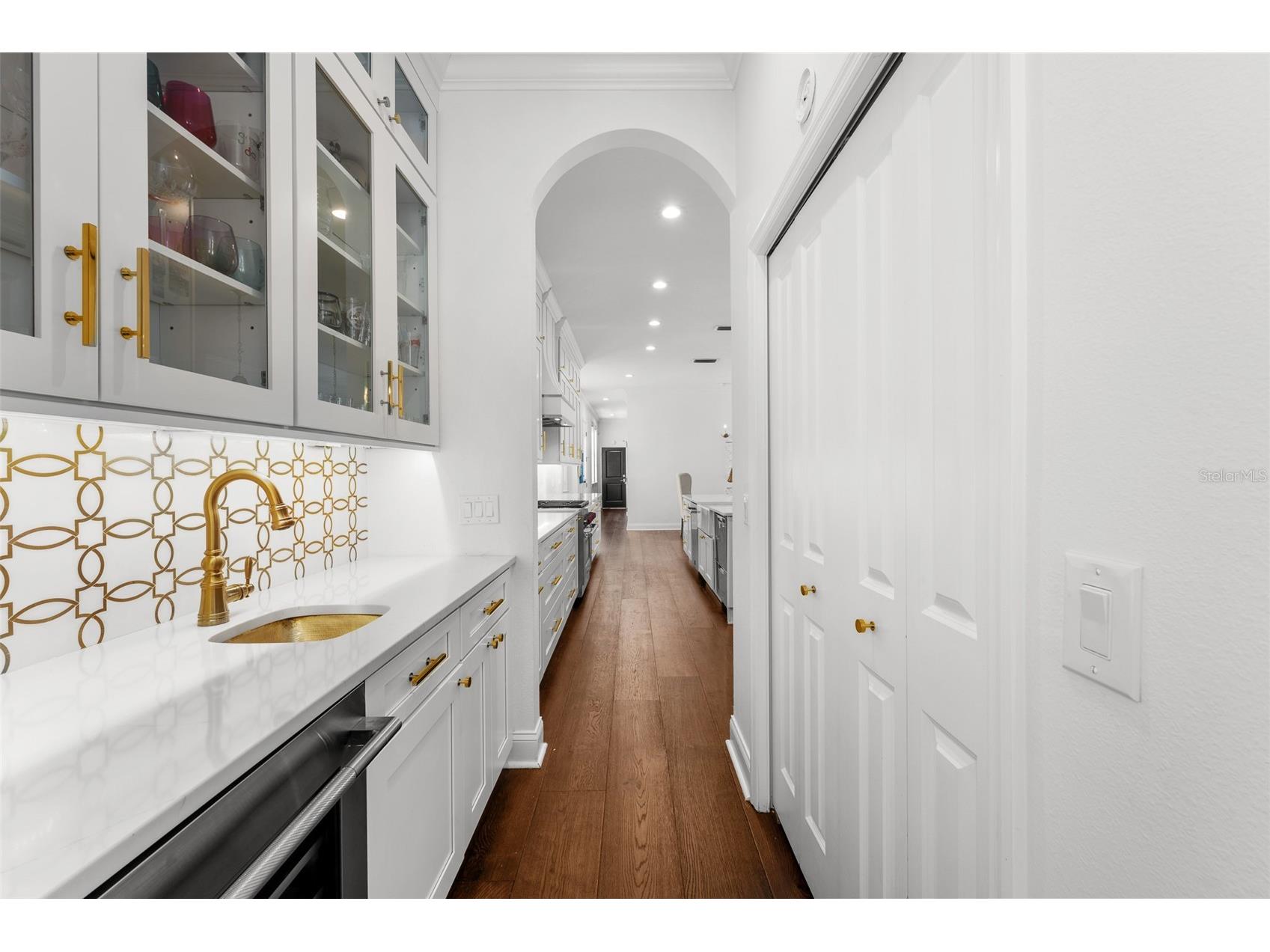 11 Formosa Avenue Tampa FL 33606 TB8491903 image16