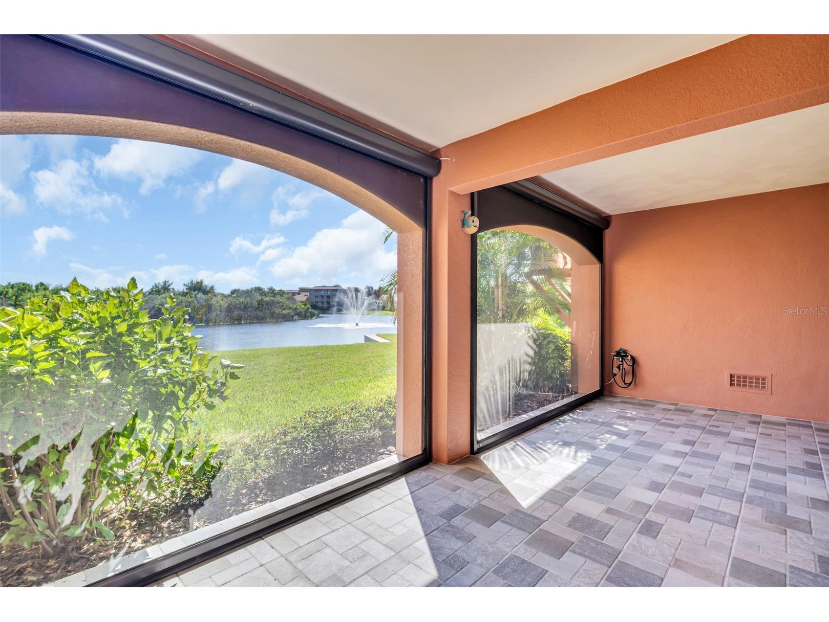 11 Franklin Court S #C Saint Petersburg FL 33711 - BOCA CIEGA BAY TB8476214 image3