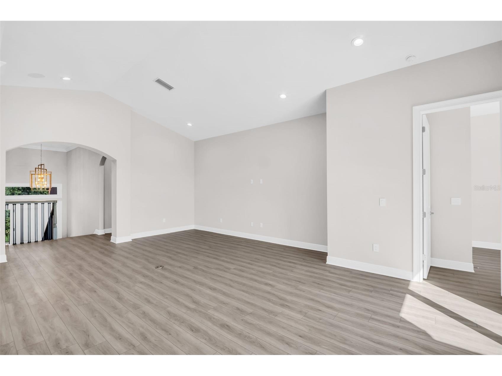 11 Franklin Court S #C Saint Petersburg FL 33711 - BOCA CIEGA BAY TB8476214 image7