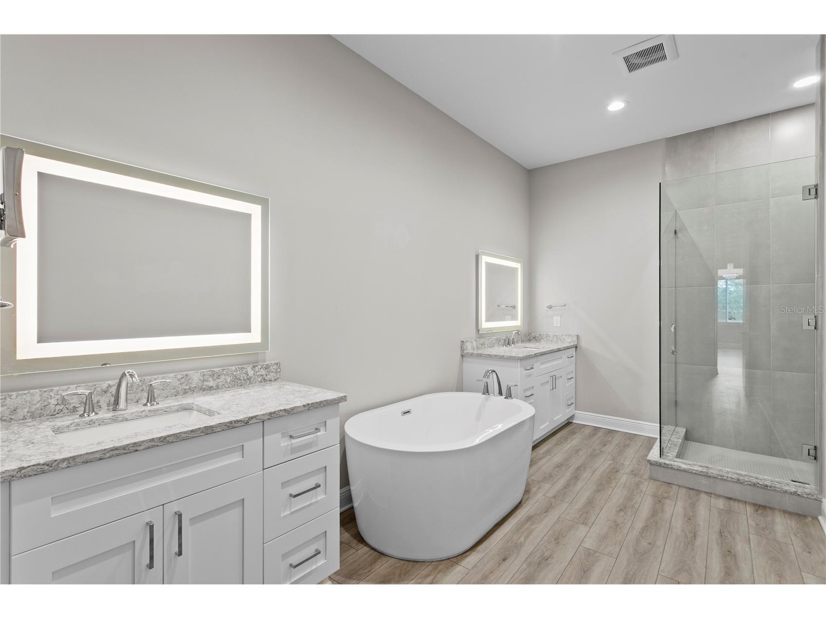 11 Franklin Court S #C Saint Petersburg FL 33711 TB8518866 image30
