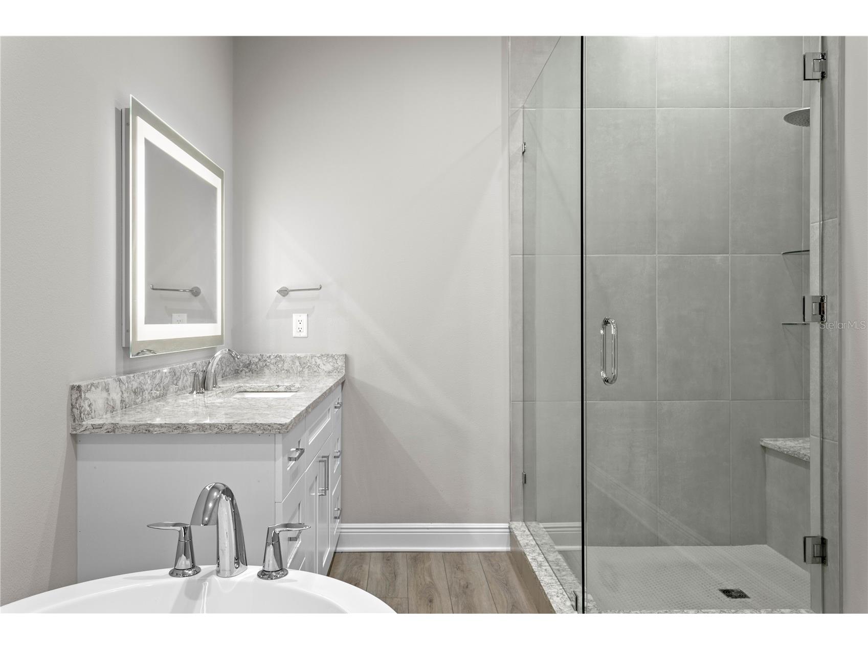 11 Franklin Court S #C Saint Petersburg FL 33711 TB8518866 image32