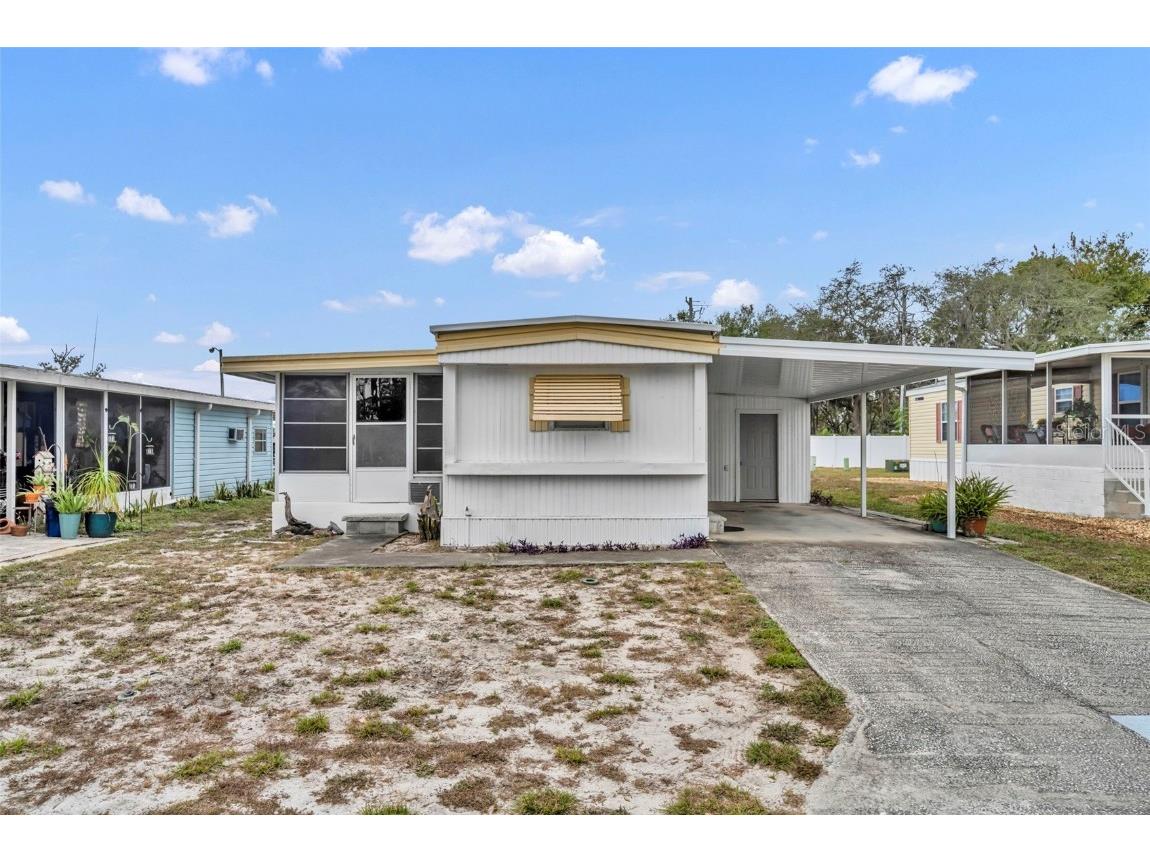 11 Hawaiian Way Leesburg FL 34788 G5104970 image1