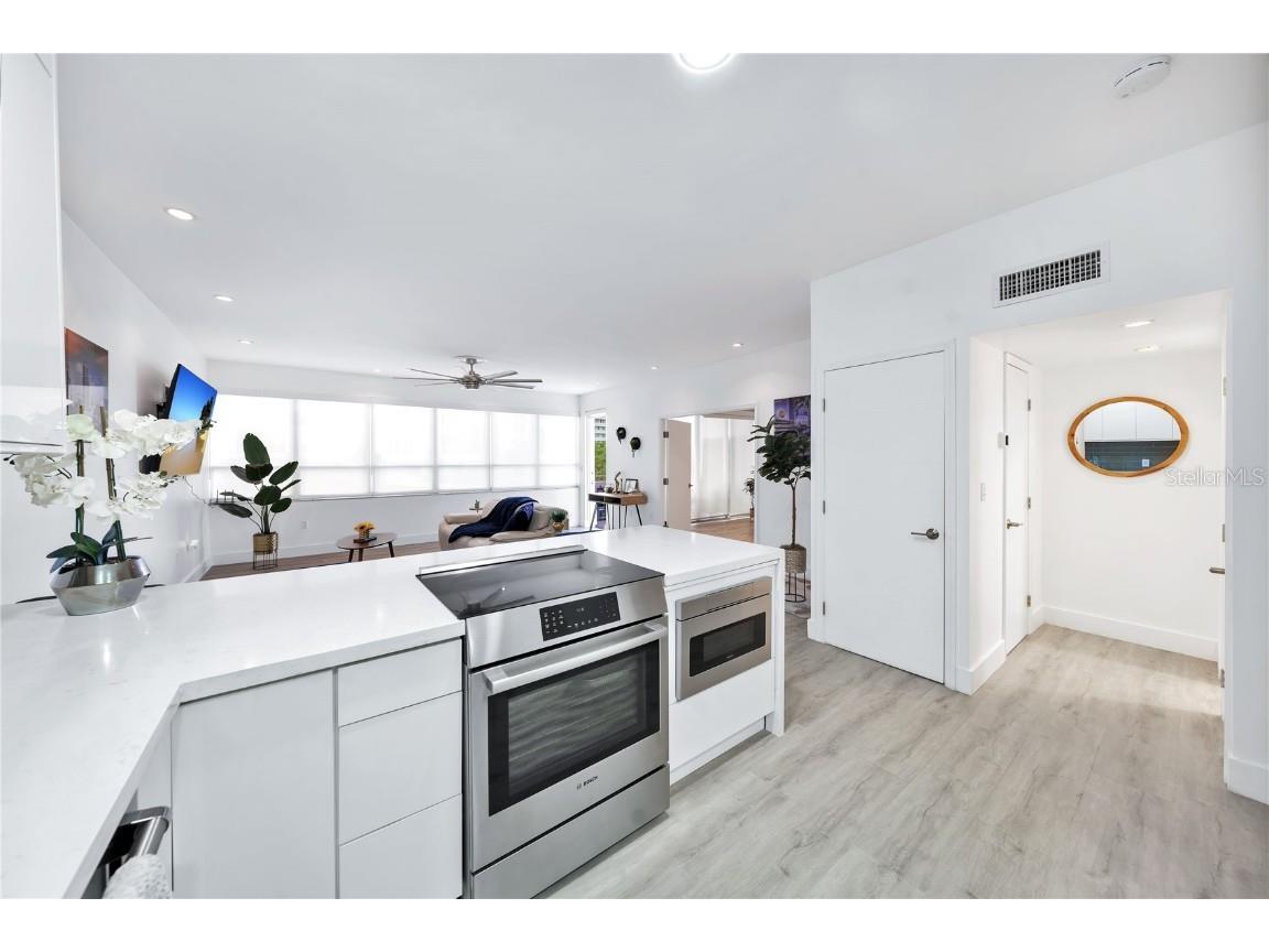 11 Island Avenue #309 Miami Beach FL 33139 O6355548 image14