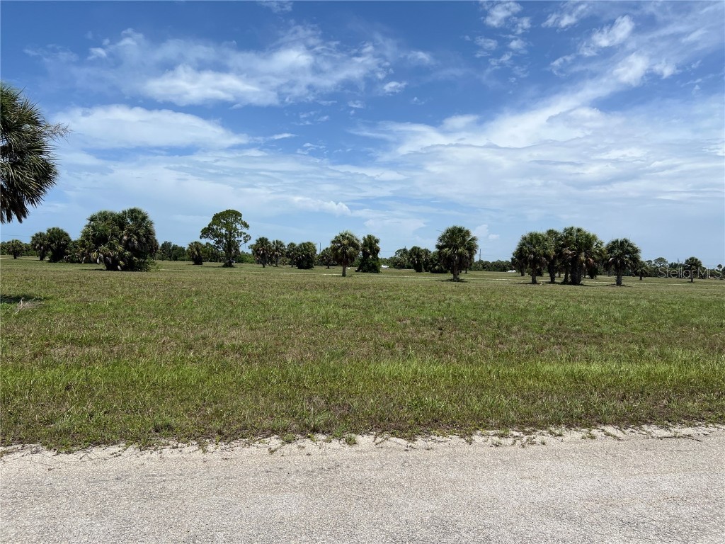11 Loon Lane Placida FL 33946 C7493972 image1