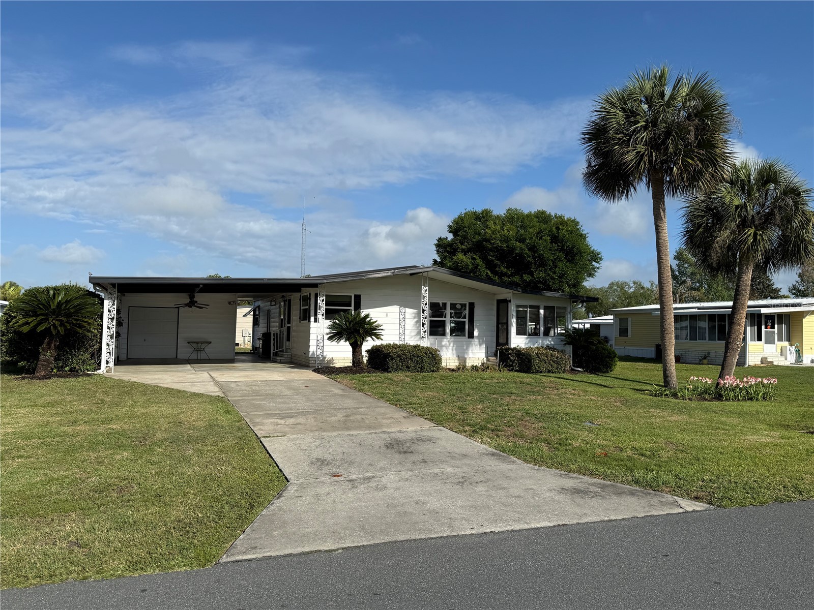 11 N Bobwhite Road Wildwood FL 34785 - LAKE OKAHUMPKA G5110539 image2