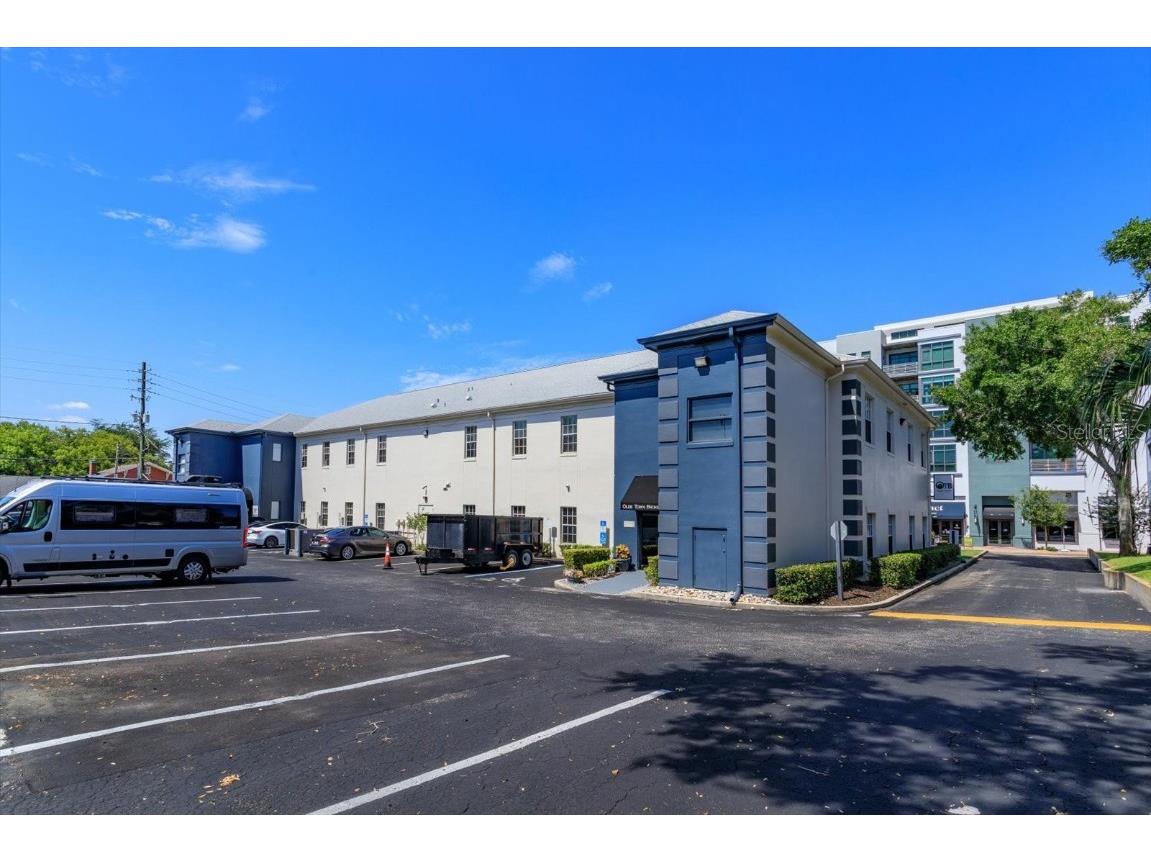 11 N Summerlin Avenue #100 Orlando FL 32801 O6335173 image4