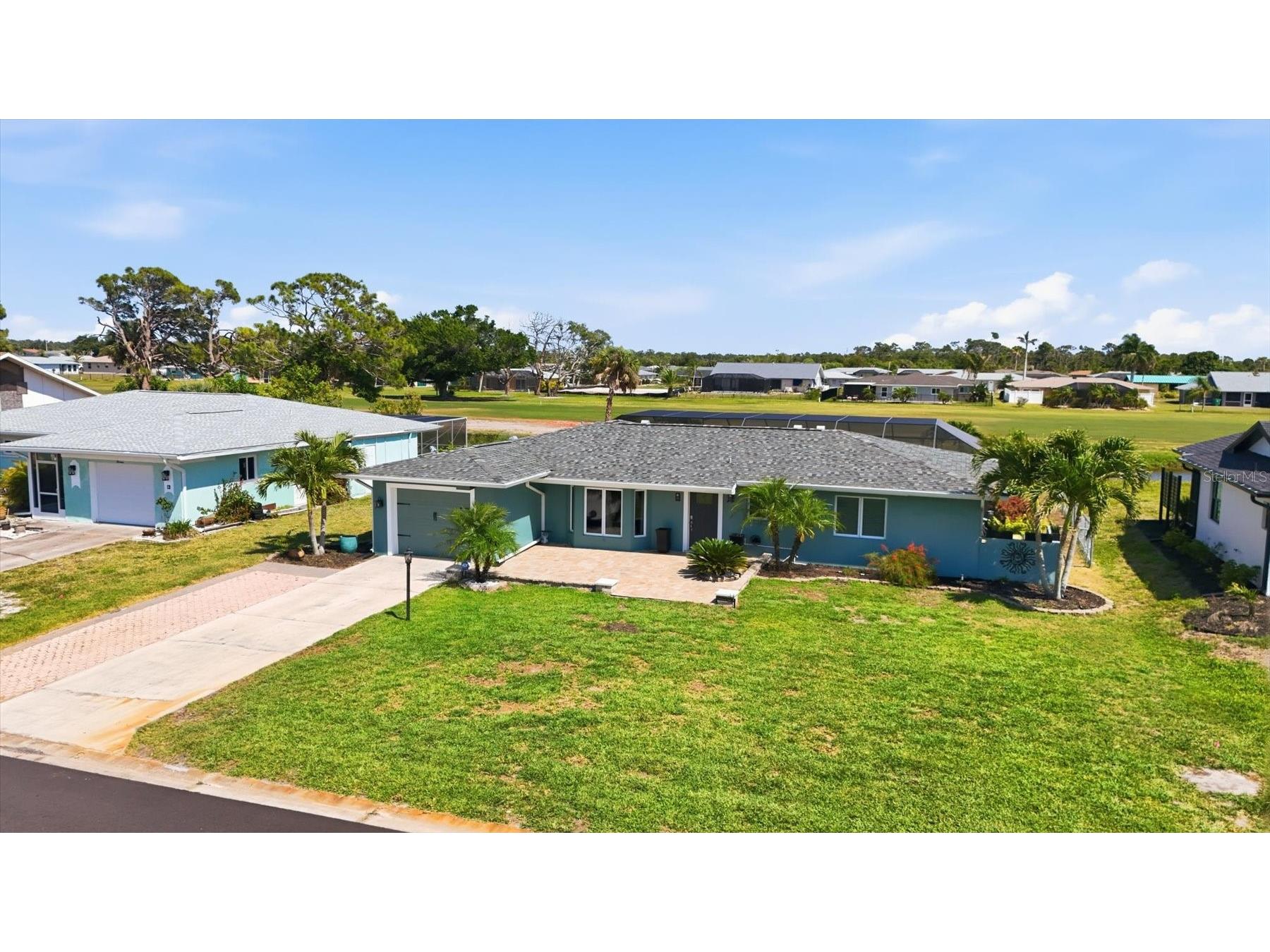 11 Oakland Hills Court Rotonda West FL 33947 D6147336 image1