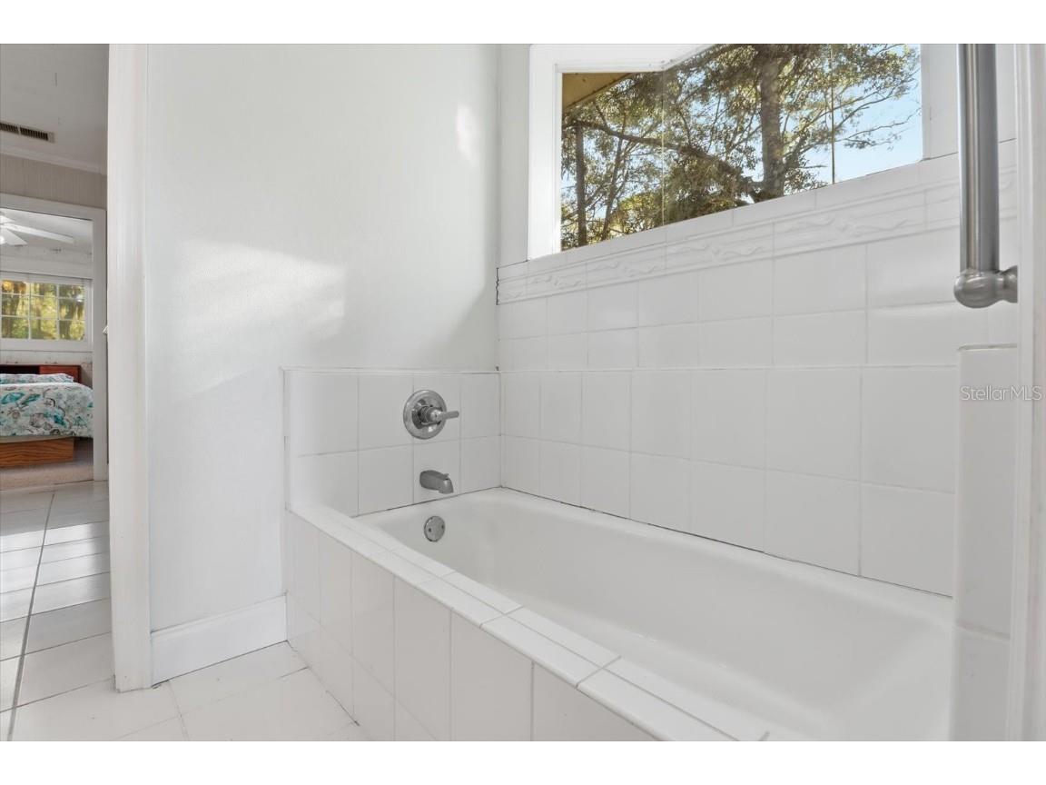 11 Patricia Road Yankeetown FL 34498 TB8462103 image16
