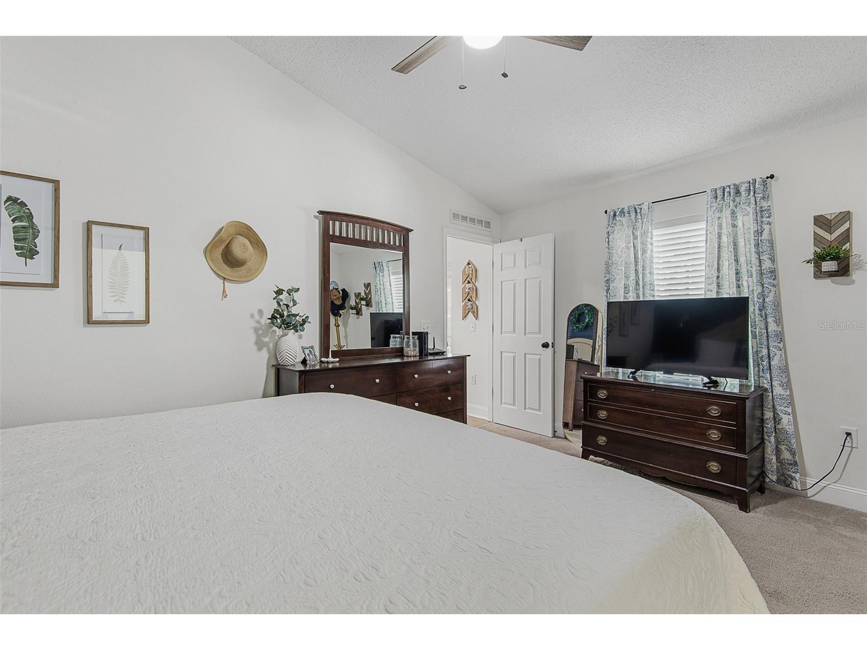 11 Port Royal Drive Palm Coast FL 32164 FC318566 image40