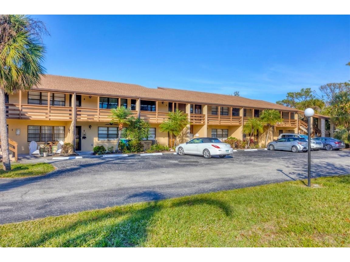 11 Quails Run Boulevard #11 Englewood FL 34223 D6139360 image1