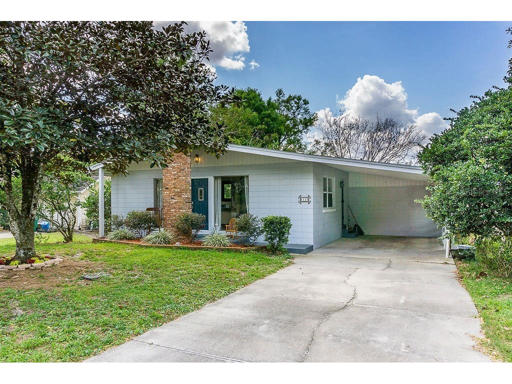 11 S University Circle Deland FL 32724 A4695939 image1