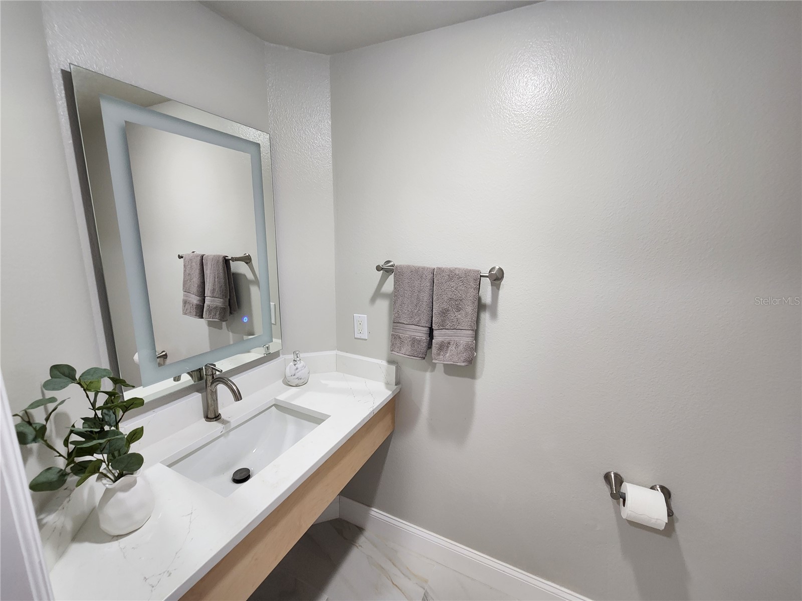 11 San Marco Street #508 Clearwater Beach FL 33767 - GULF OF AMERICA TB8503926 image58