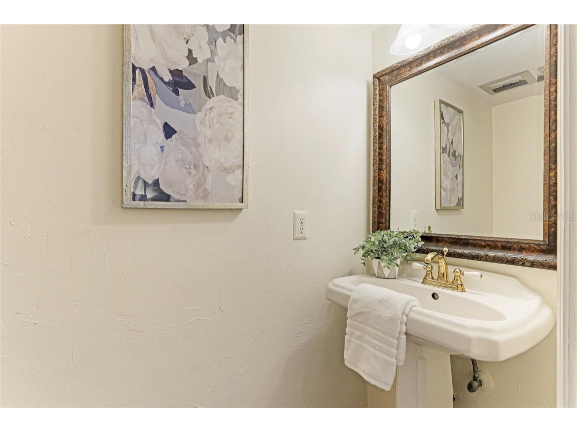 11 Sandy Cove Road #8F Sarasota FL 34242 A4668493 image13