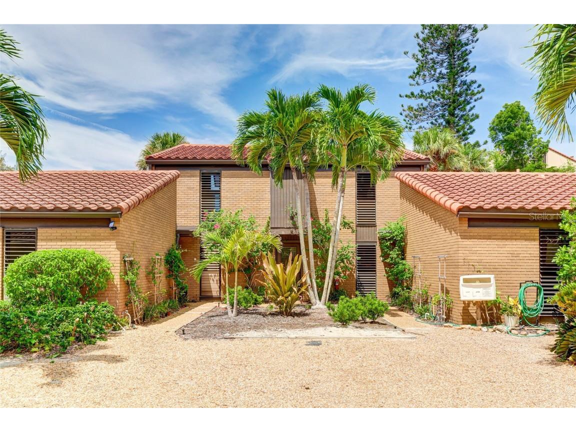 11 Sandy Cove Road #8F Sarasota FL 34242 A4668493 image2