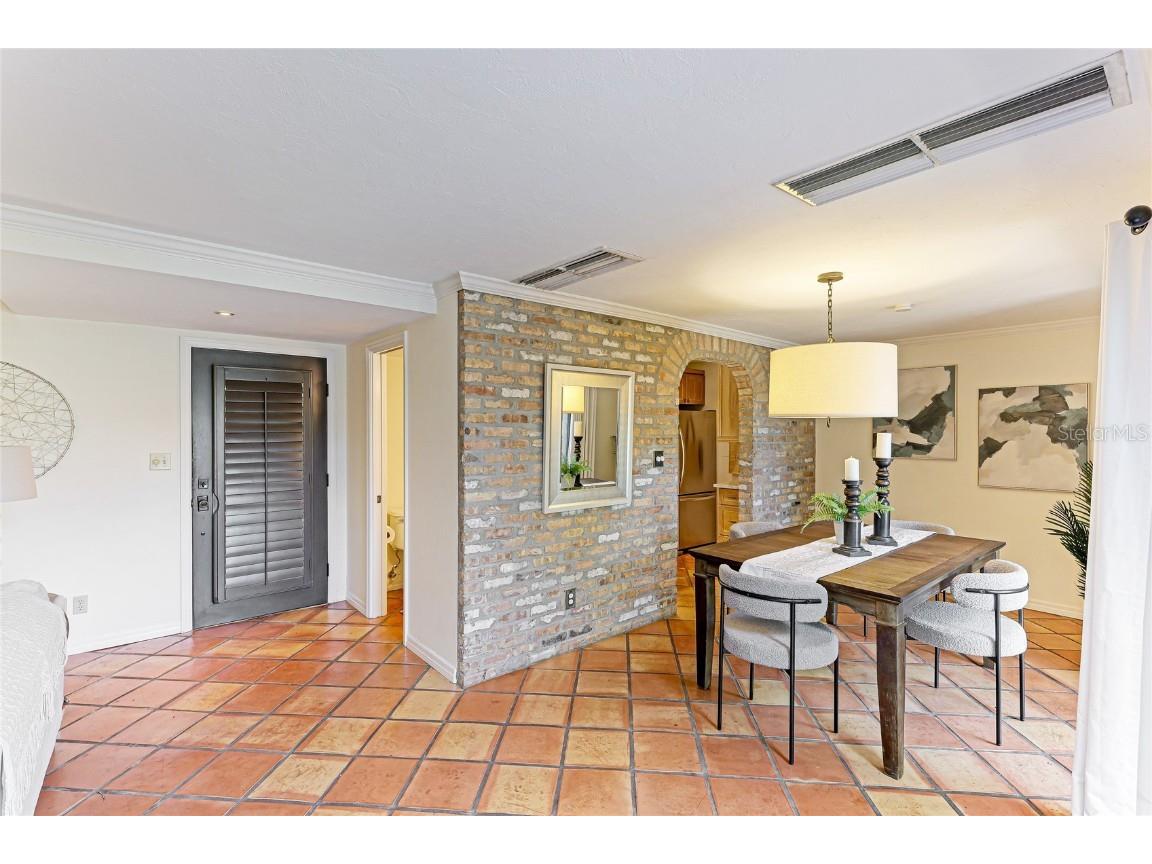 11 Sandy Cove Road #8F Sarasota FL 34242 A4668493 image5