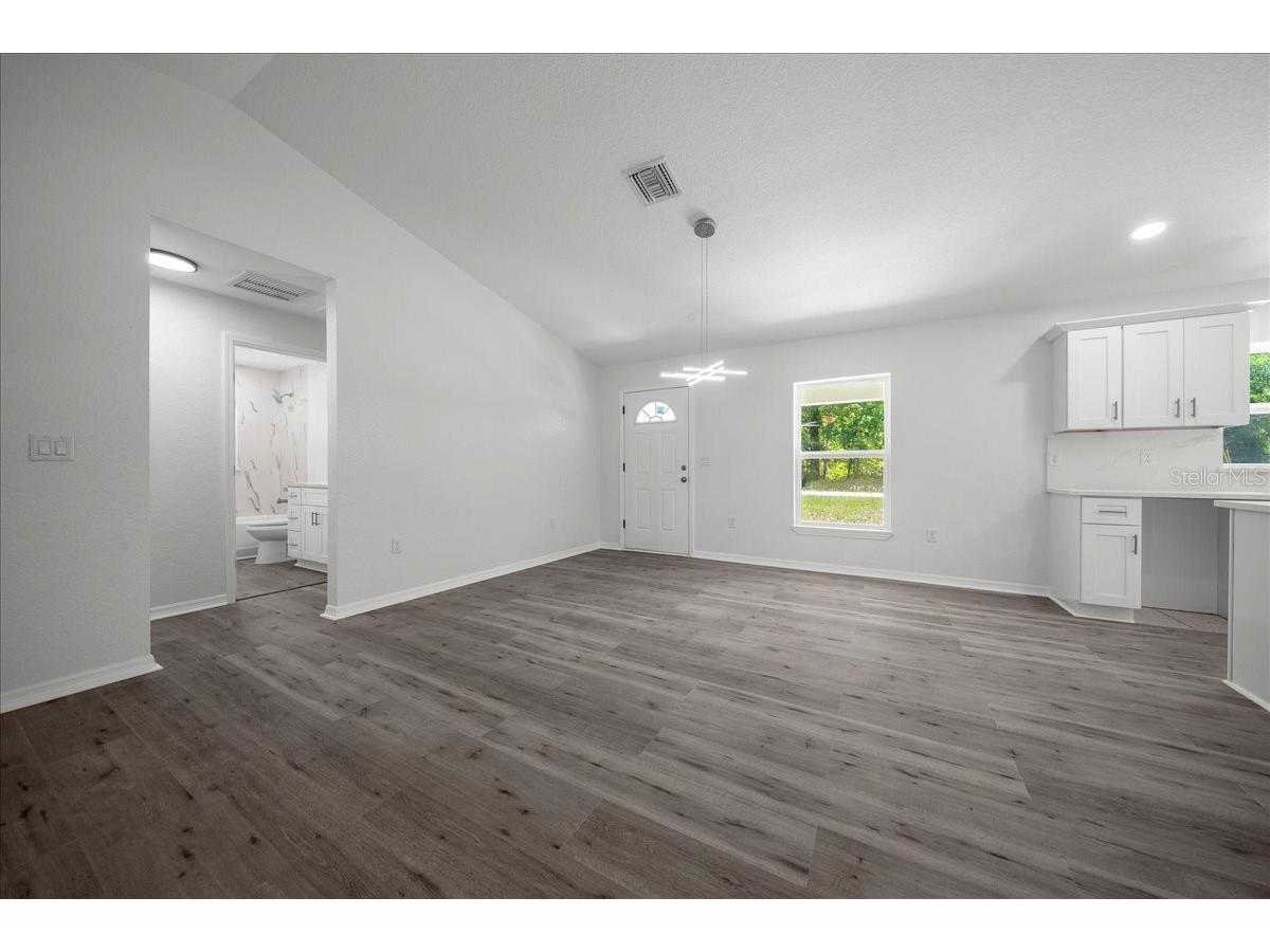 11 Sequoia Loop Place Ocklawaha FL 32179 OM717580 image22