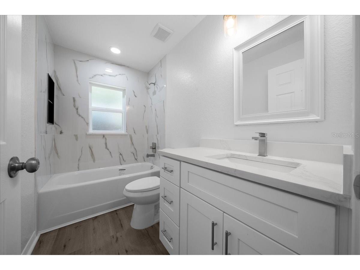 11 Sequoia Loop Place Ocklawaha FL 32179 OM717580 image24