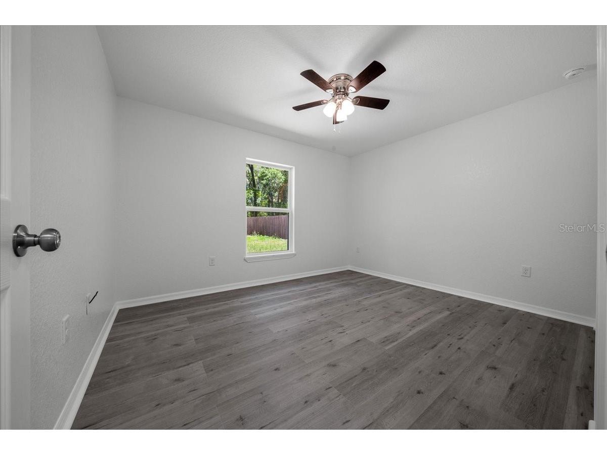 11 Sequoia Loop Place Ocklawaha FL 32179 OM717580 image28