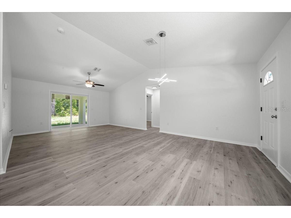 11 Sequoia Loop Place Ocklawaha FL 32179 OM717580 image31