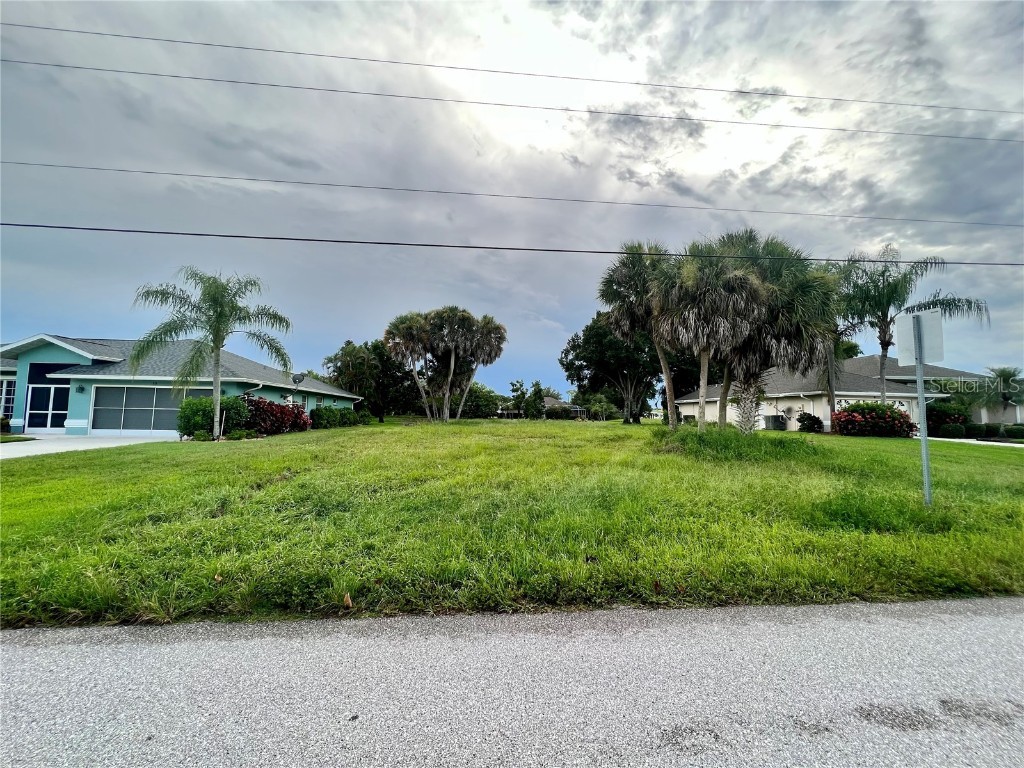 11 Sportsman Road Rotonda West FL 33947 C7516478 image5