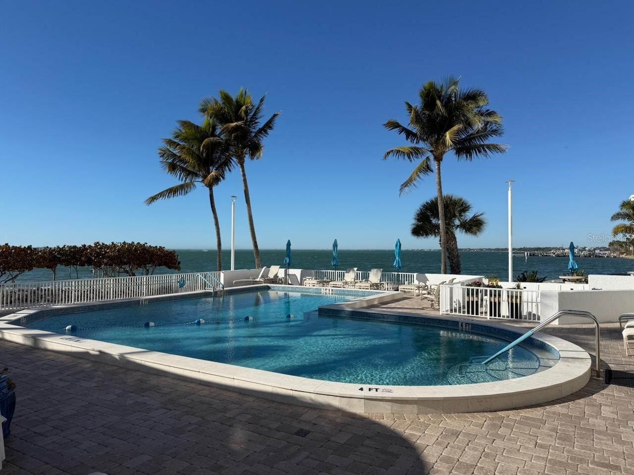 11 Sunset Drive #105 Sarasota FL 34236 A4681841 image47