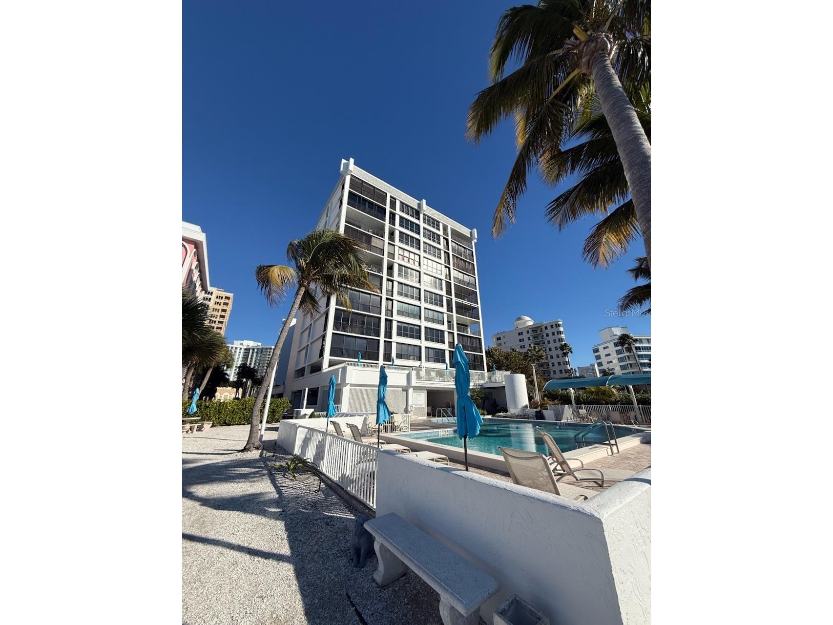 11 Sunset Drive #105 Sarasota FL 34236 A4681841 image48