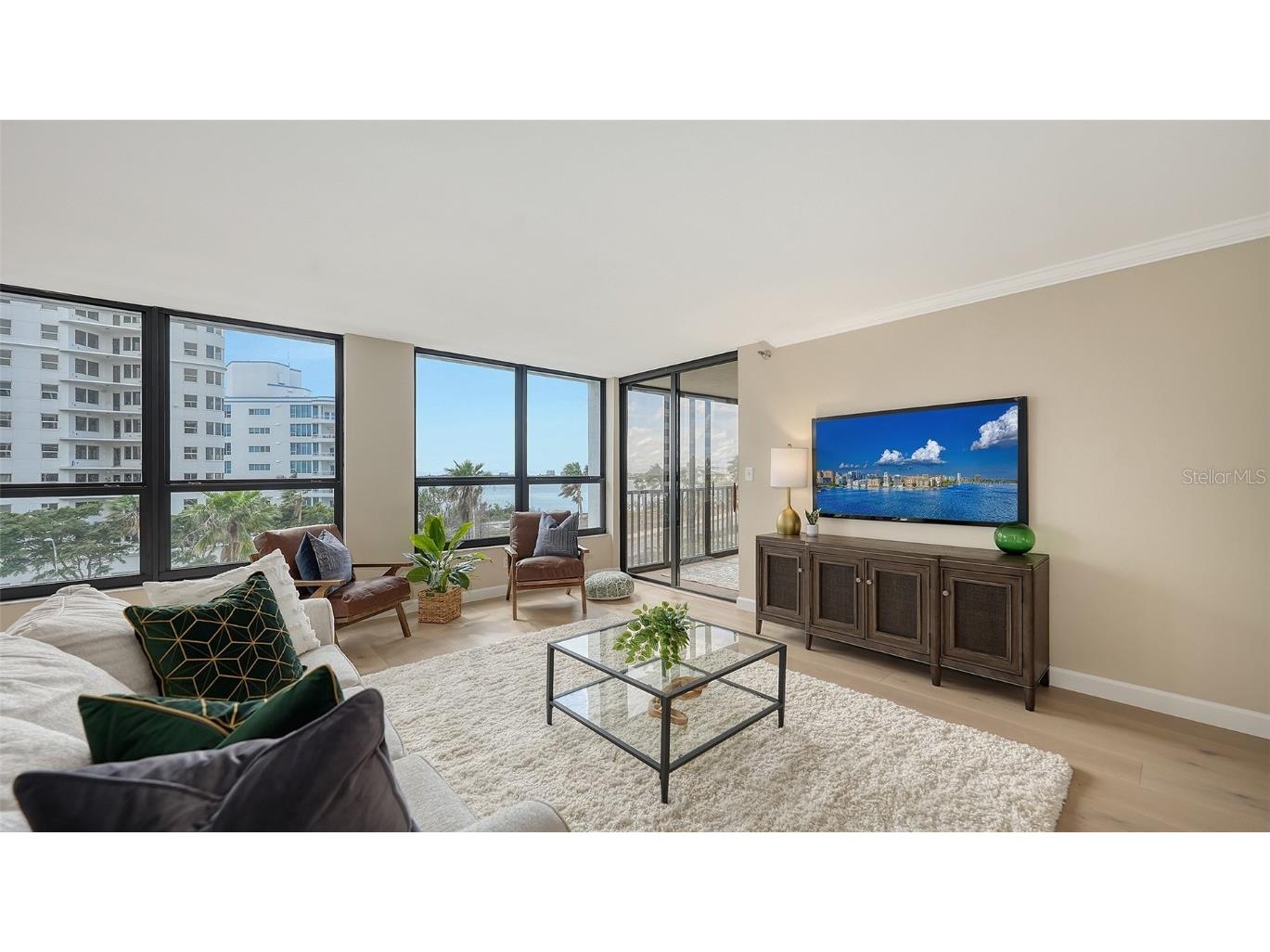 11 Sunset Drive #303 Sarasota FL 34236 A4642099 image4