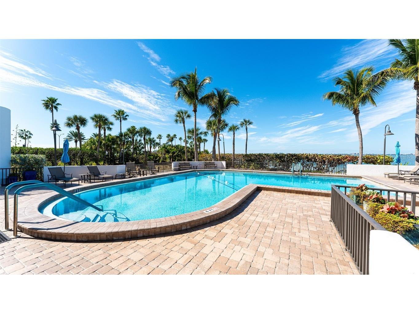 11 Sunset Drive #303 Sarasota FL 34236 A4642099 image42